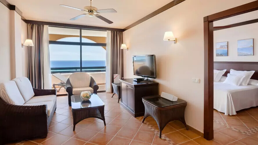 Suite (deluxe sea view suite) 